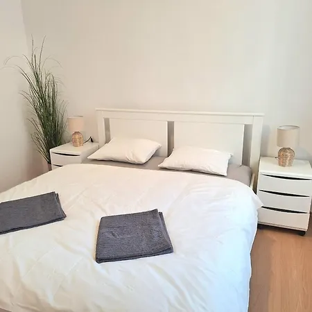 Stella - Old Town Apartman