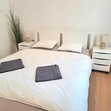 Stella - Old Town Apartman